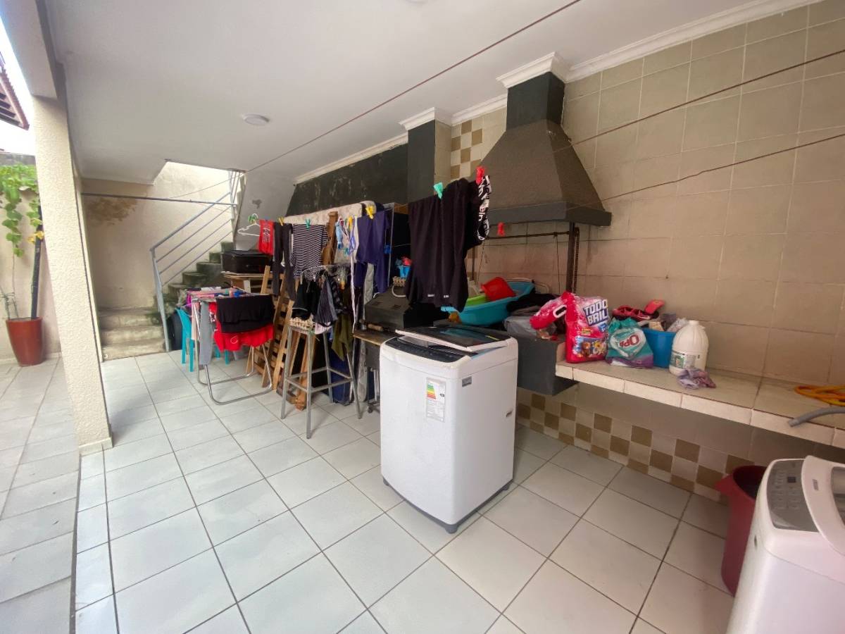 CASA EN VENTA SOBRE AVENIDA COLECTORA - ZONA SUR - Photo 3