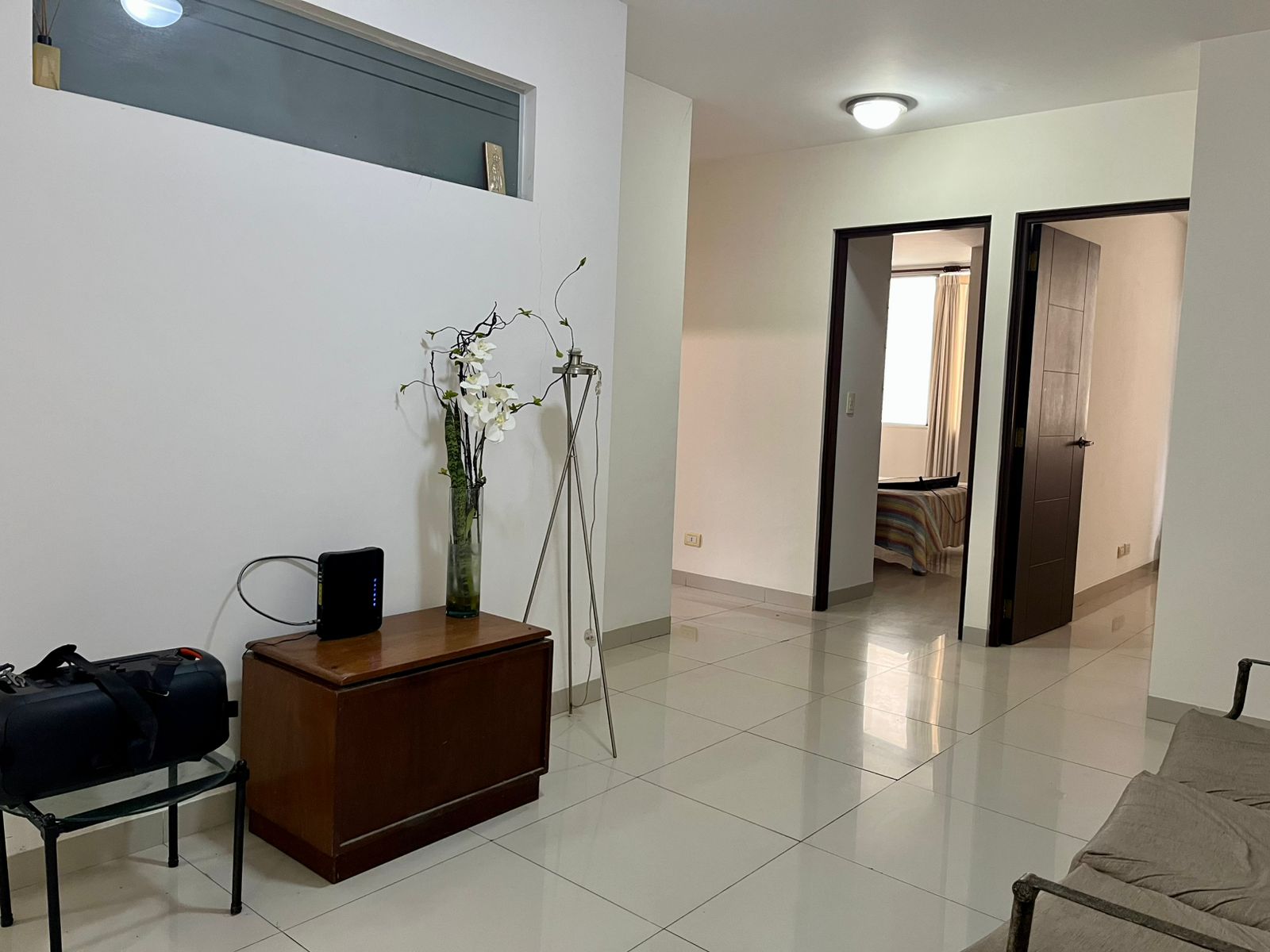 AMPLIO Y ELEGANTE DEPARTAMENTO EN ZONA SUR PARALELO AV. LAS AMERICAS - Photo 14