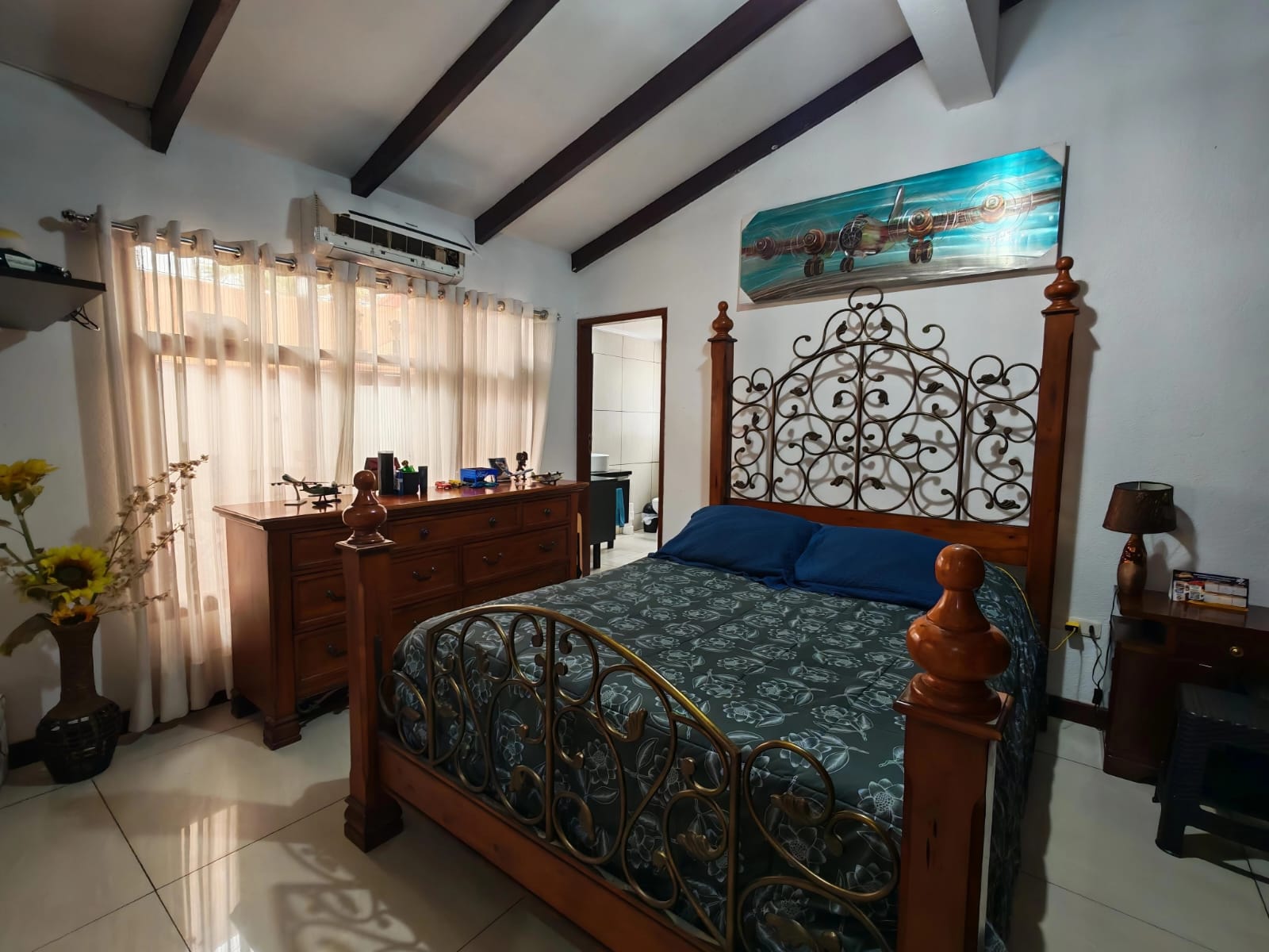 En Venta! Amplia Casa Comercial en Av. Alemana - Photo 13