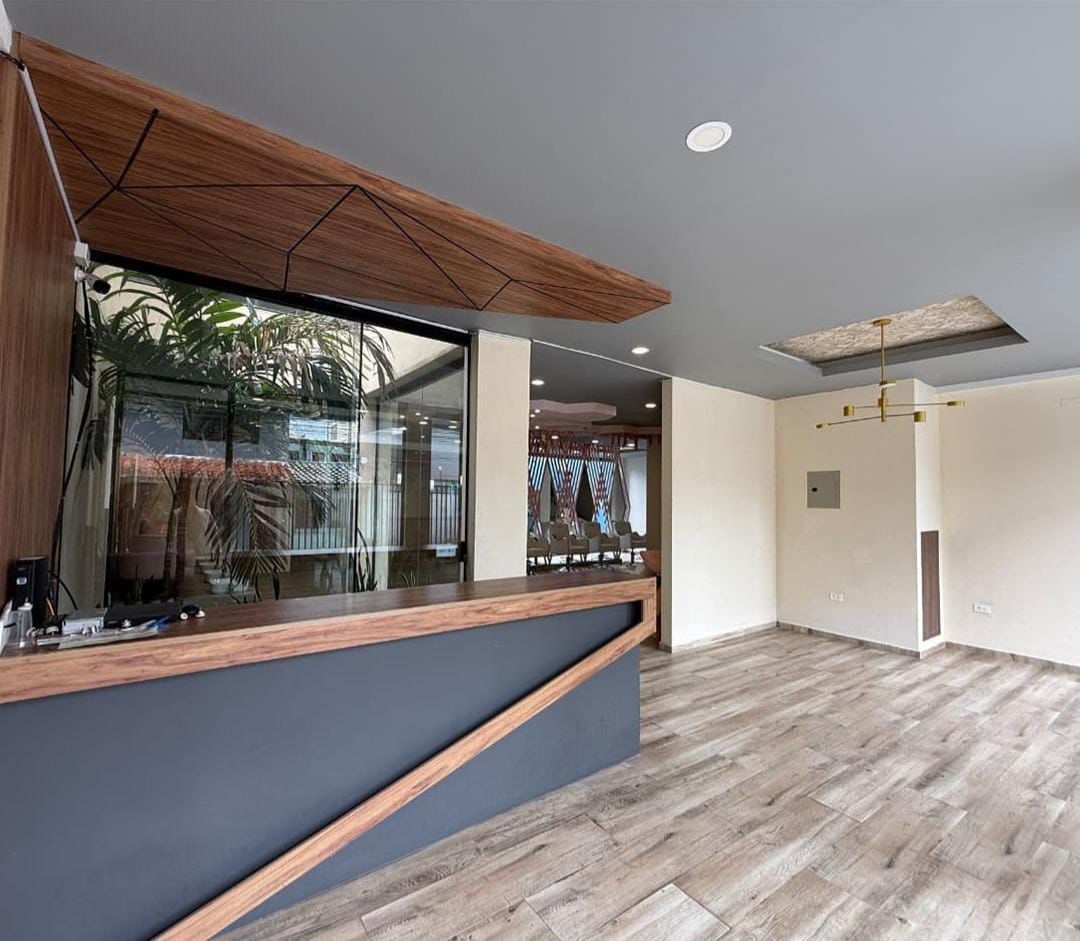 Edificio Comercial de 5 Niveles en Venta - Zona Norte - Photo 8