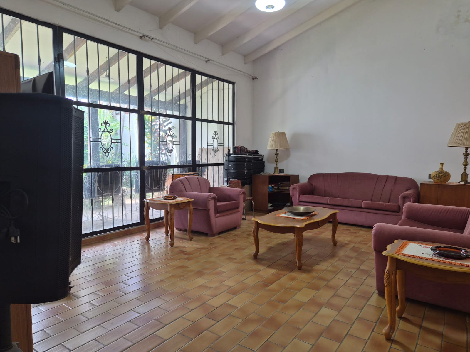 Hermosa Casa de 2 Plantas en Venta - Photo 12