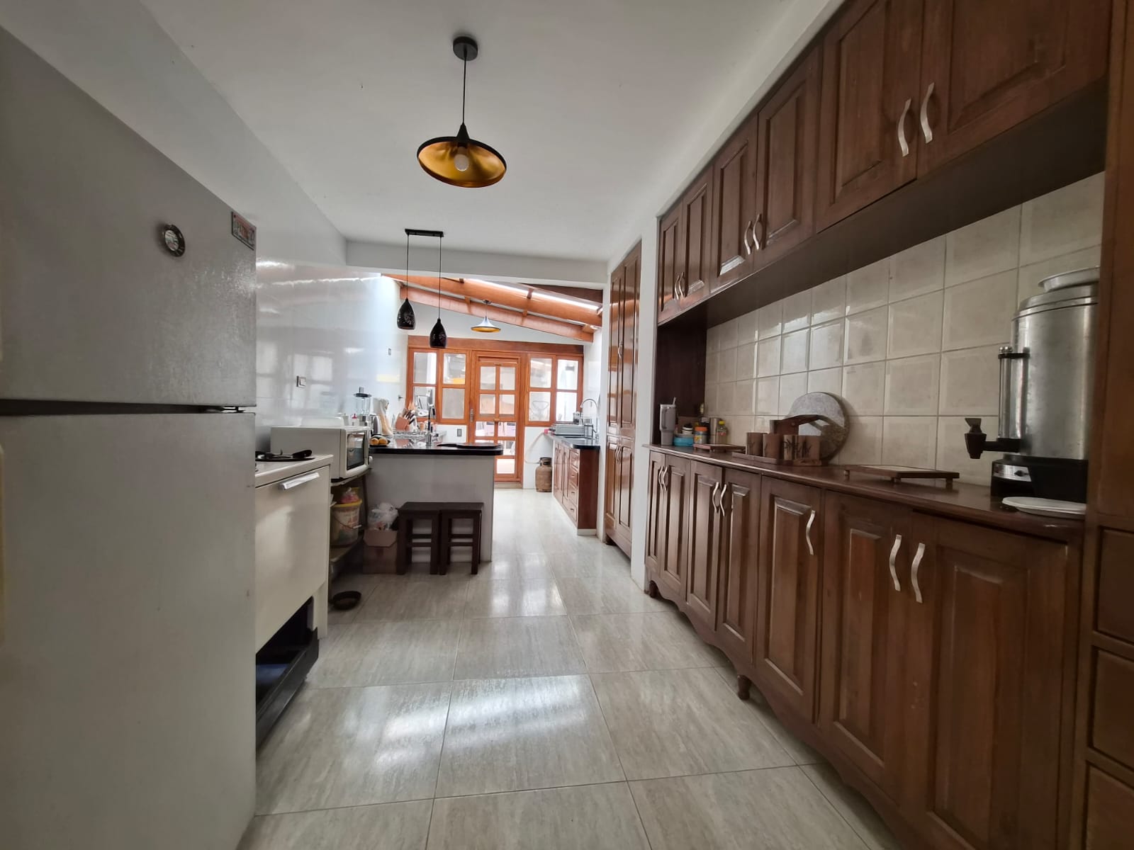 Hermosa Casa de 2 Plantas en Venta - Photo 10