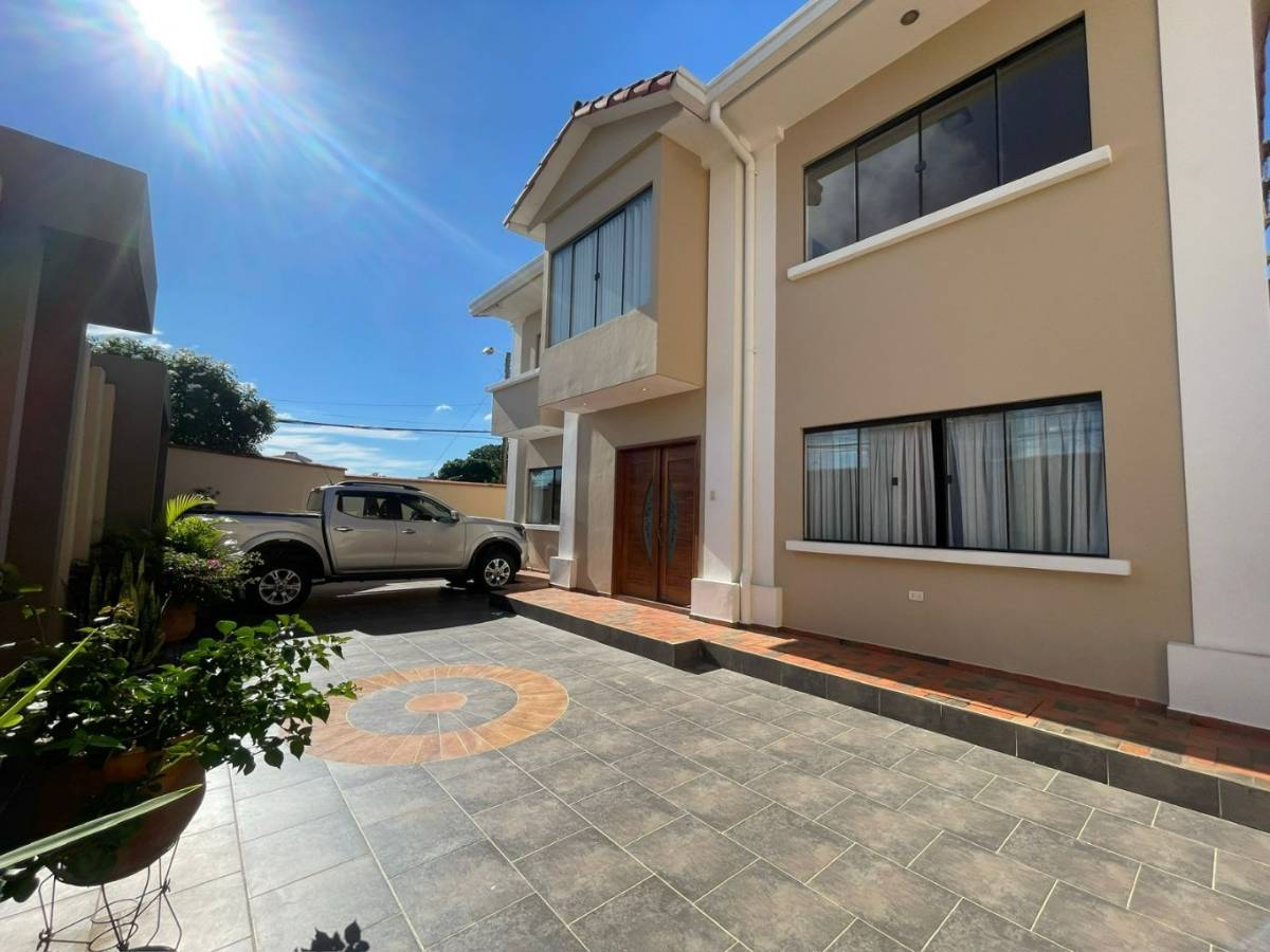 CASA COMERCIAL EN VENTA EN BRIGIDA CON 3 DEPARTAMENTOS Y 1 LOCAL COMERCIAL - Photo 13