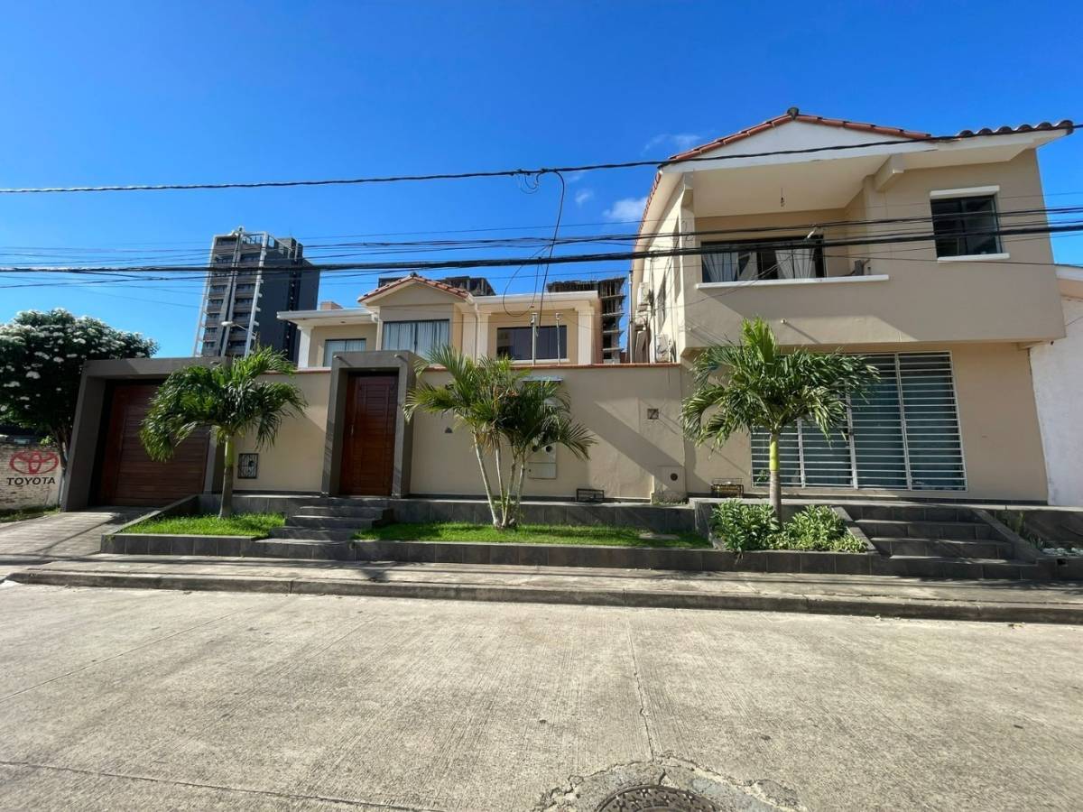 CASA COMERCIAL EN VENTA EN BRIGIDA CON 3 DEPARTAMENTOS Y 1 LOCAL COMERCIAL - Photo 10