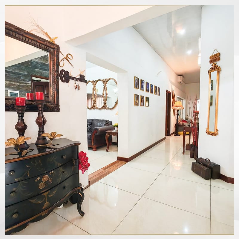 Hermosa Y Amplia Casa Comercial En Venta! - Photo 16