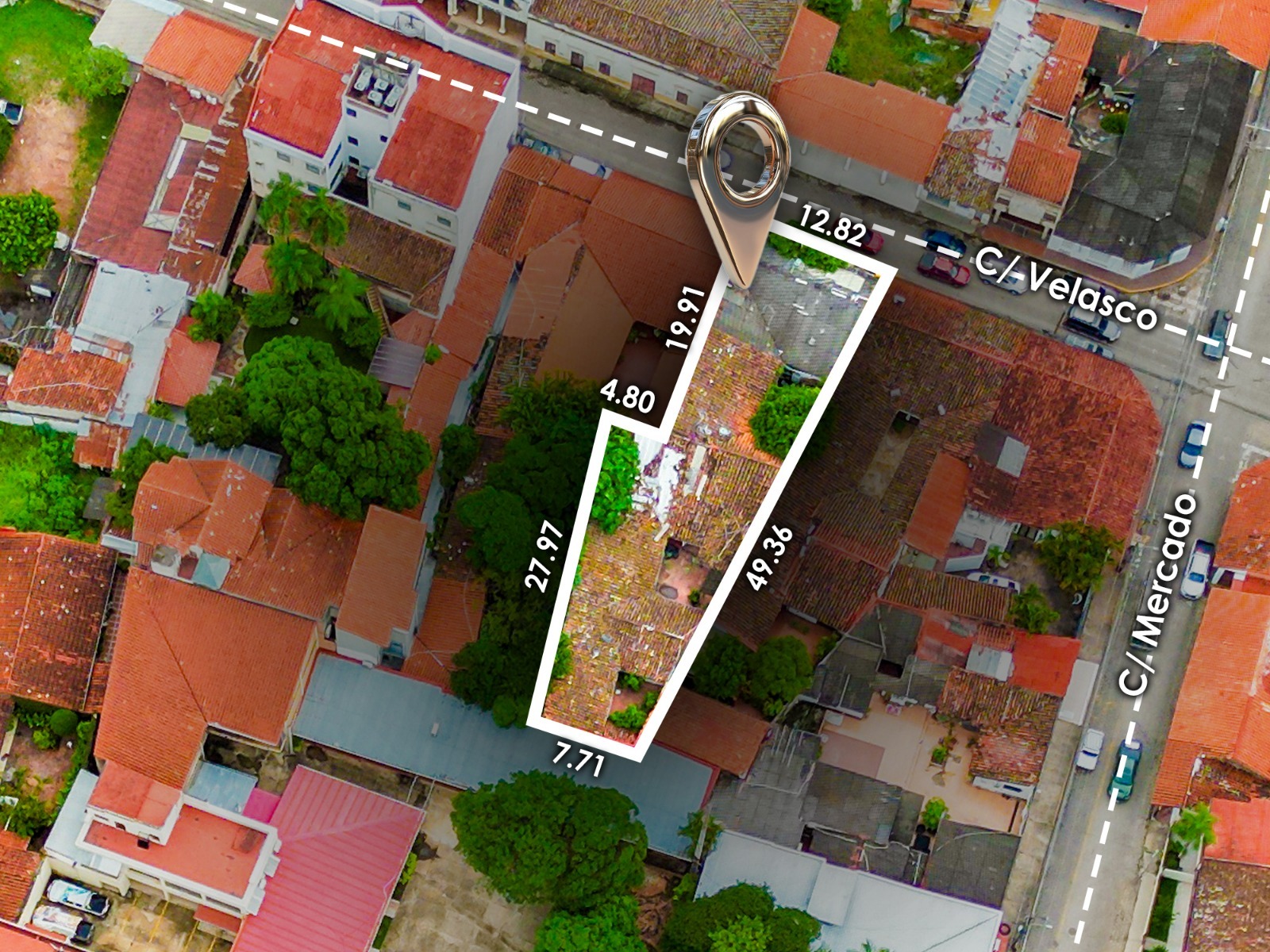 Casa como terreno en venta en el centro