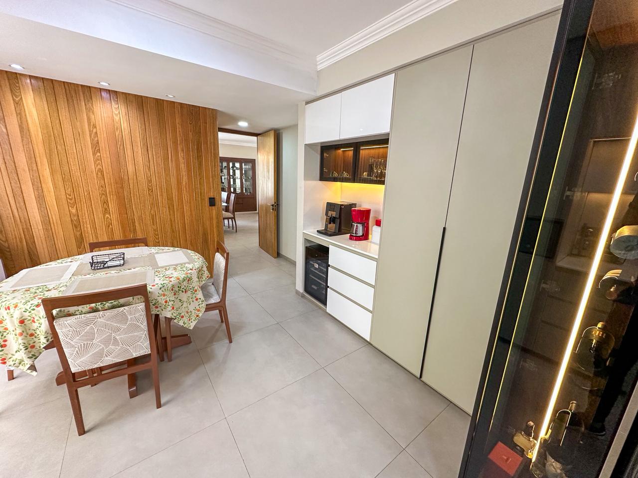 ESPECTACULAR CASA EN VENTA SOBRE AVENIDA - Photo 14