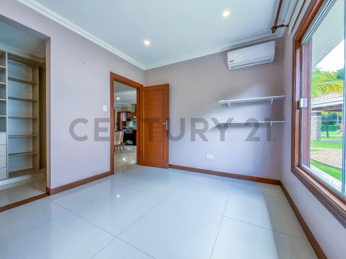 BELLÍSIMA CASA EN VENTA - CONDOMINIO ZONA NORTE - Photo 12
