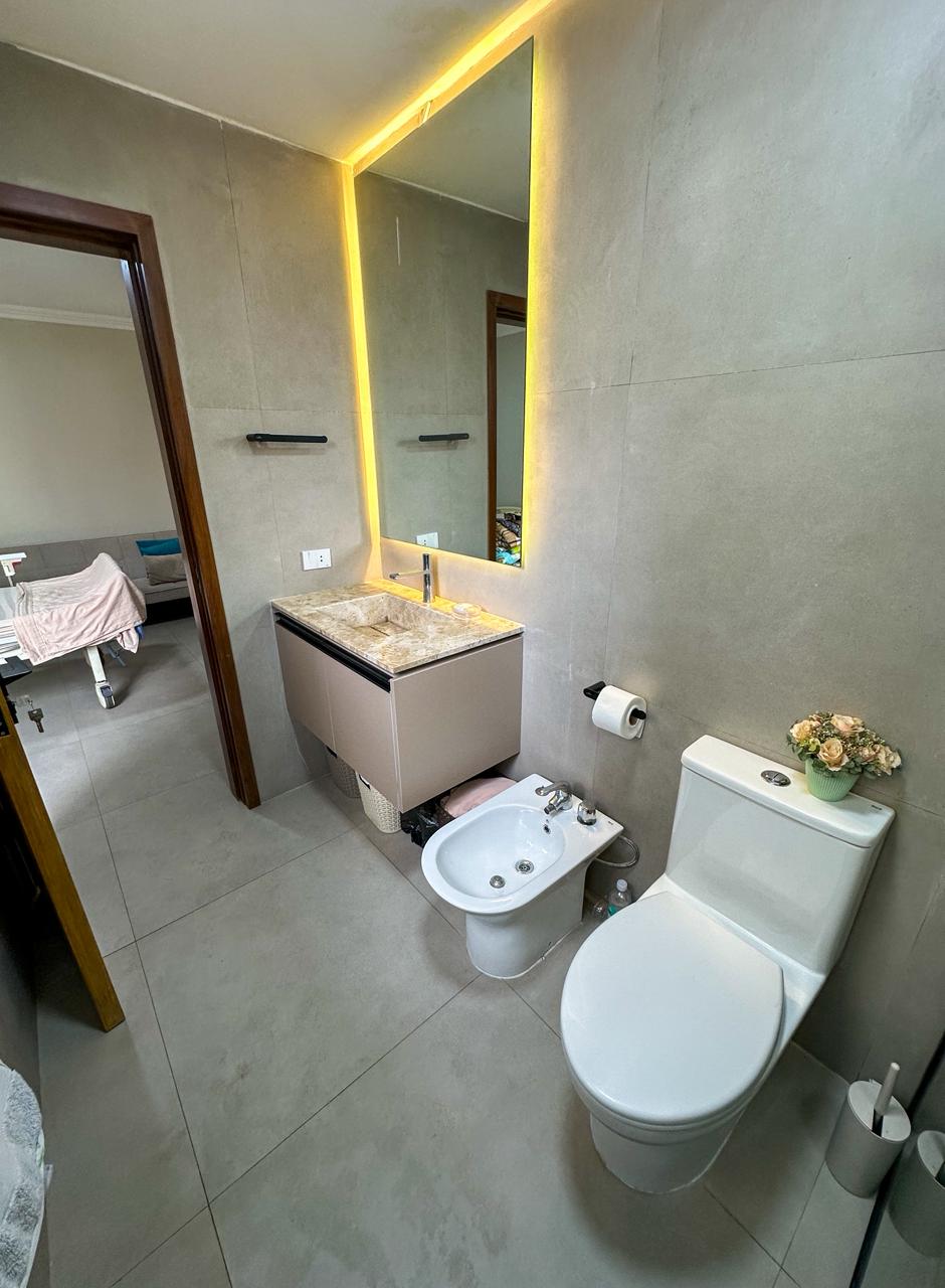 ESPECTACULAR CASA SOBRE AVENIDA EN VENTA - Photo 7