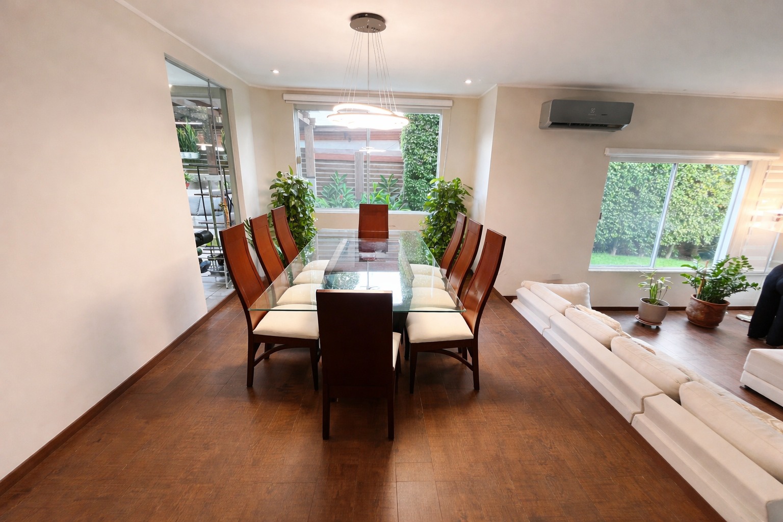 CASA EN VENTA – CONDOMINIO LOS PARQUES II (URUBÓ) - Photo 5