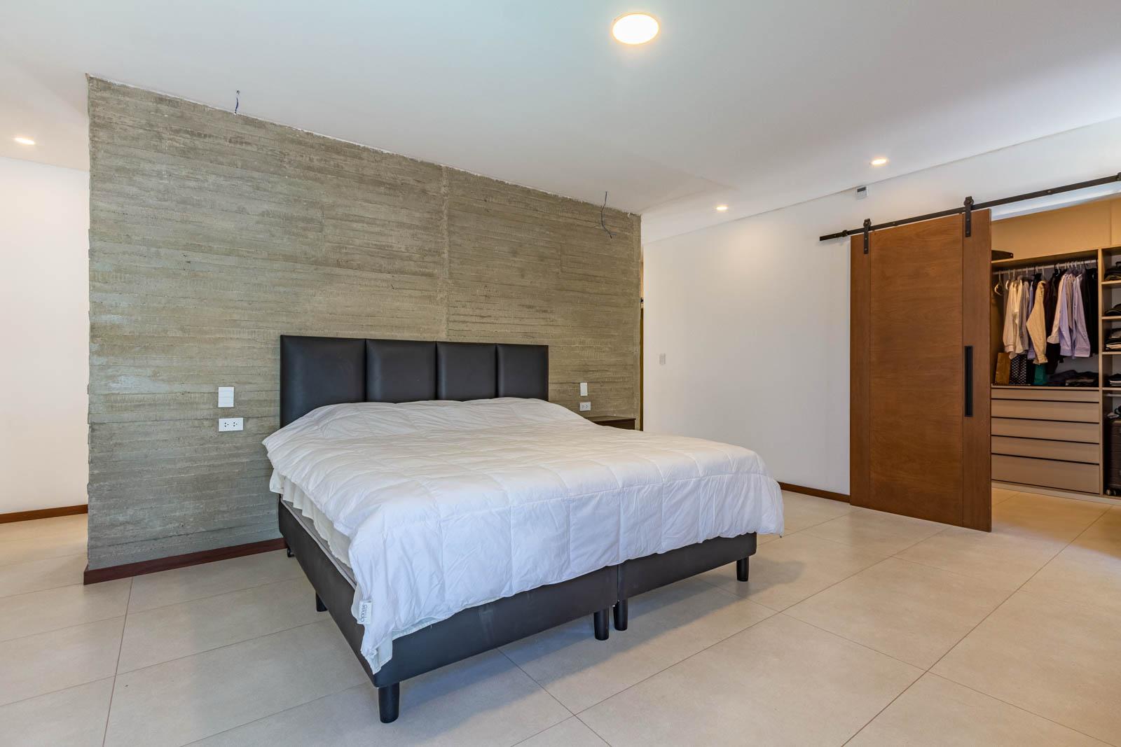 CASA DE LUJO EN VENTA - LA HACIENDA DEL URUBO - Photo 5