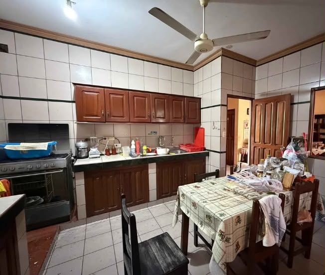 Edificio Comercial en Venta – Zona Mercado Los Pozos | Alta rentabilidad - Photo 4