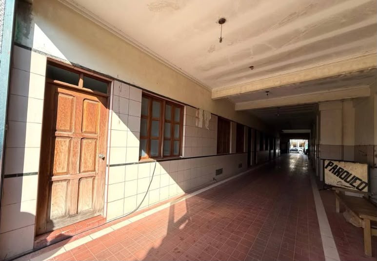 Edificio Comercial en Venta – Zona Mercado Los Pozos | Alta rentabilidad - Photo 8