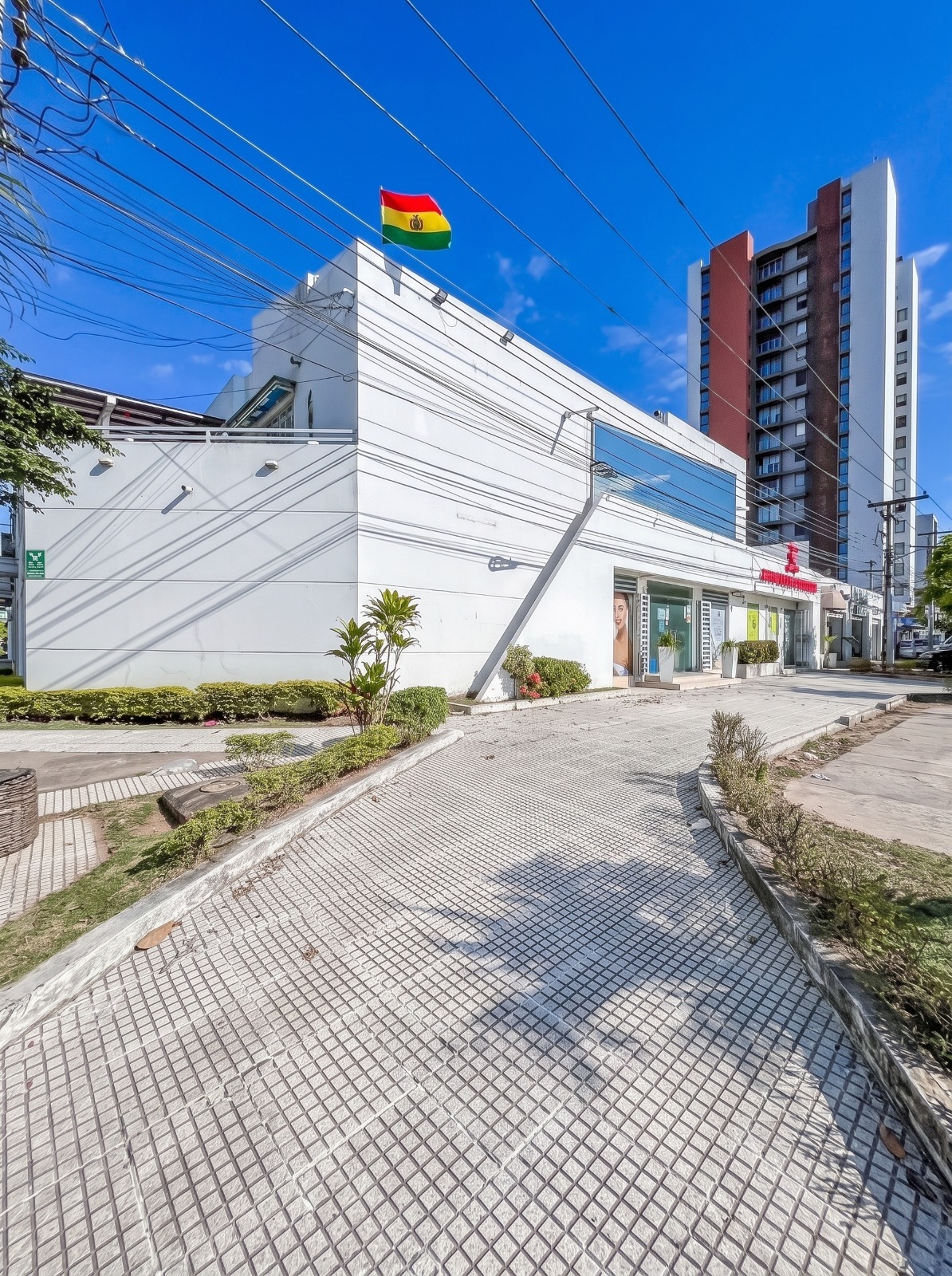 CASA COMERCIAL EN VENTA - EQUIPETROL