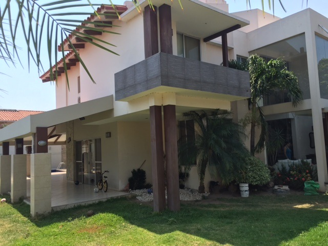 CASA LUJOSA EN VENTA