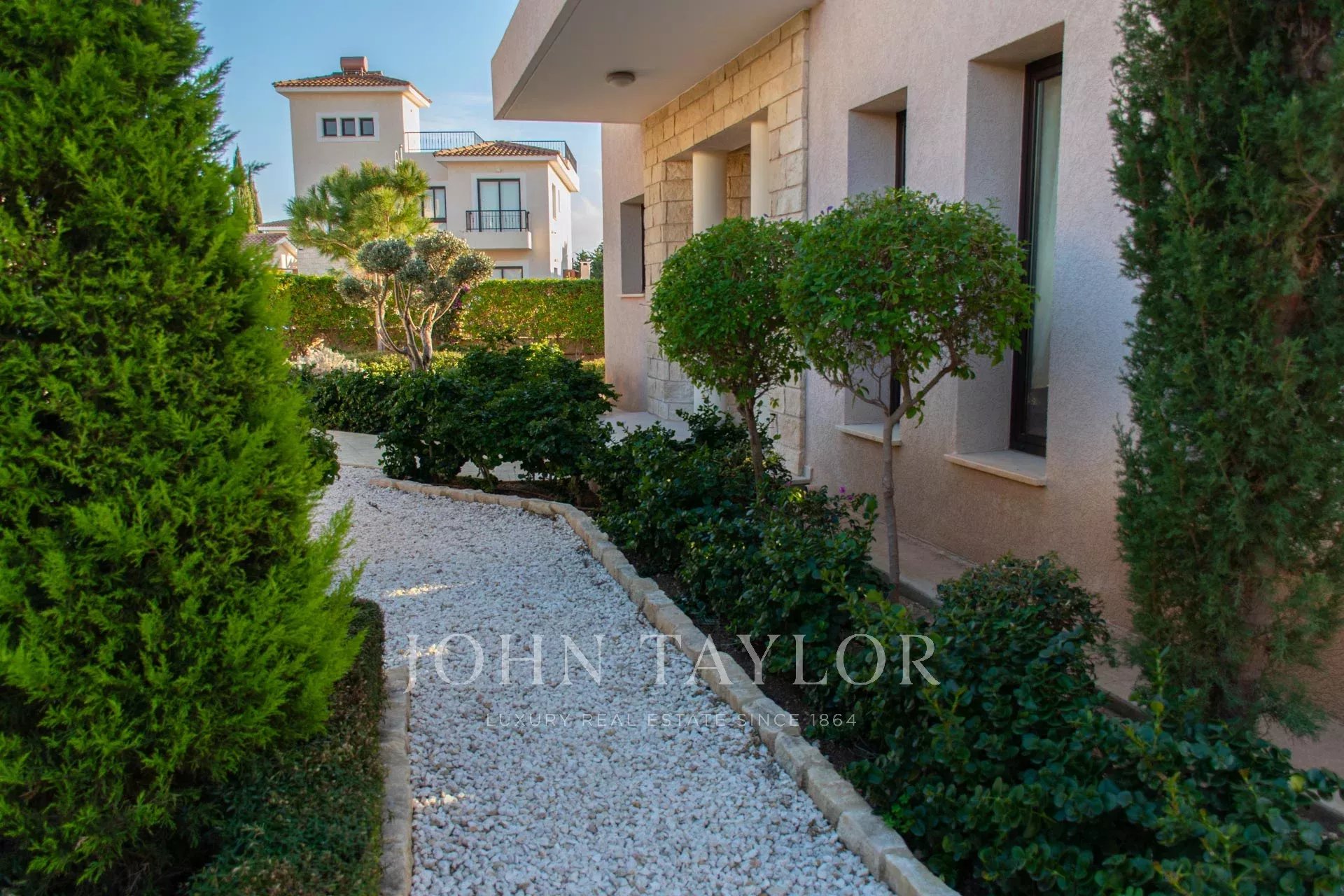 Home for sale in Kouklia, Cyprus - Photo 5