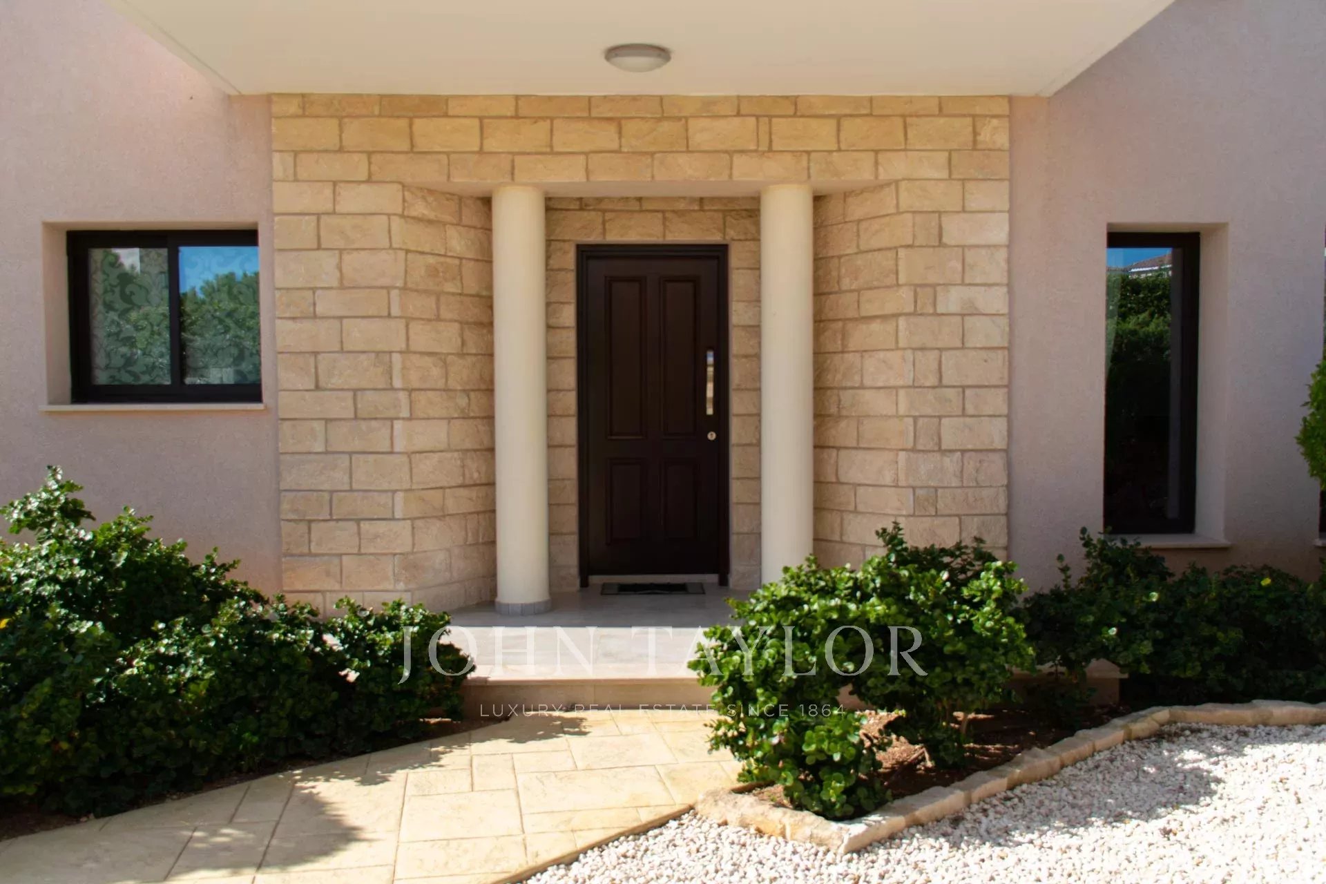 Home for sale in Kouklia, Cyprus - Photo 8