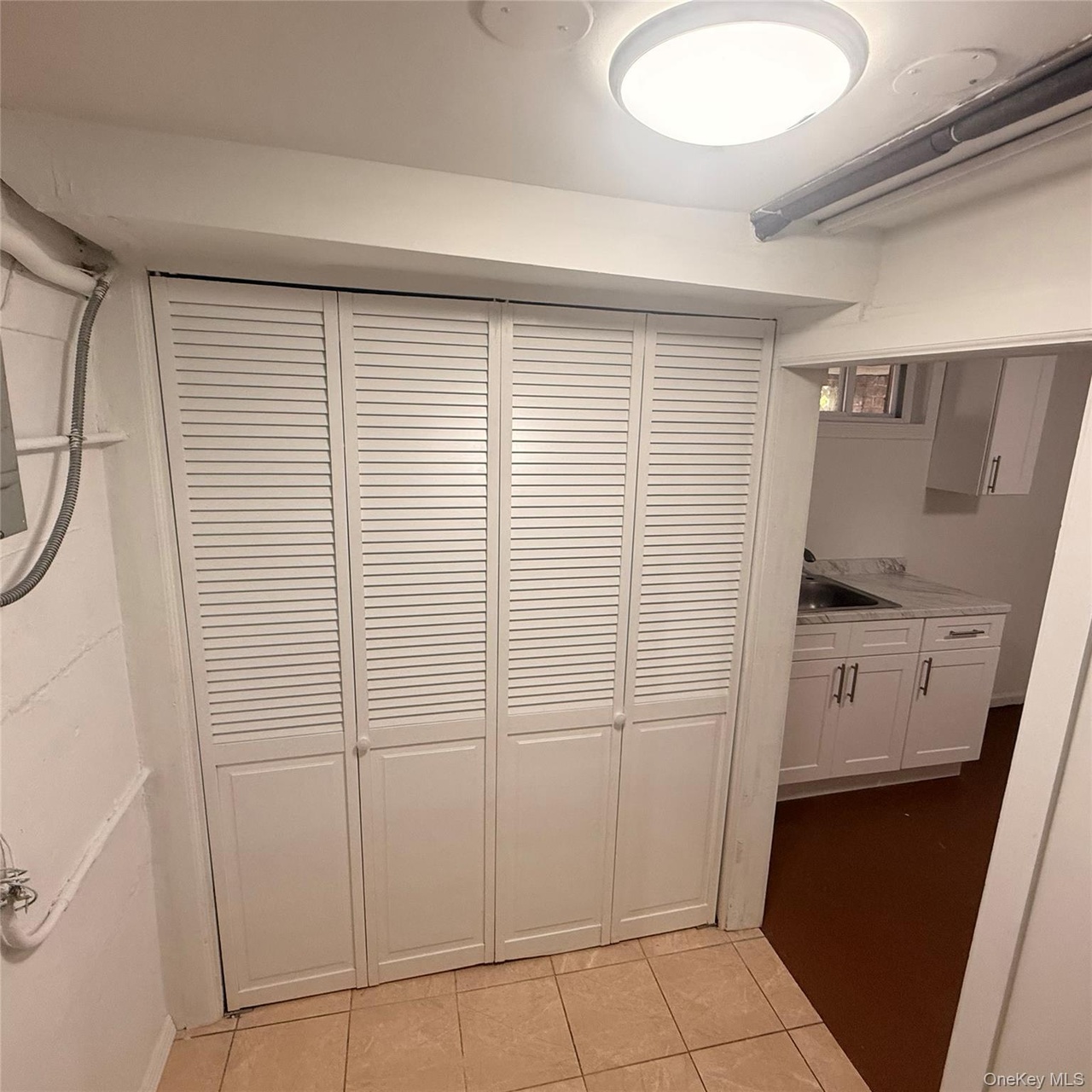 5 beds bed 2.5 baths bath in 1249 E 223rd St, Bronx, NY 10466 - Photo 20