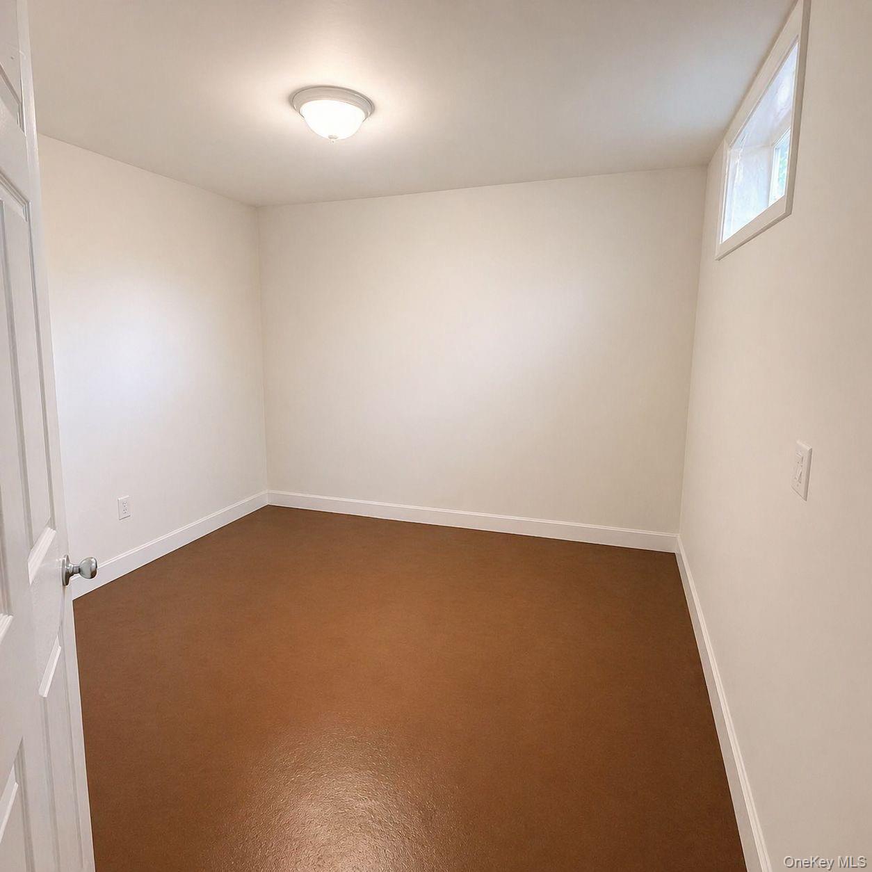 5 beds bed 2.5 baths bath in 1249 E 223rd St, Bronx, NY 10466 - Photo 3