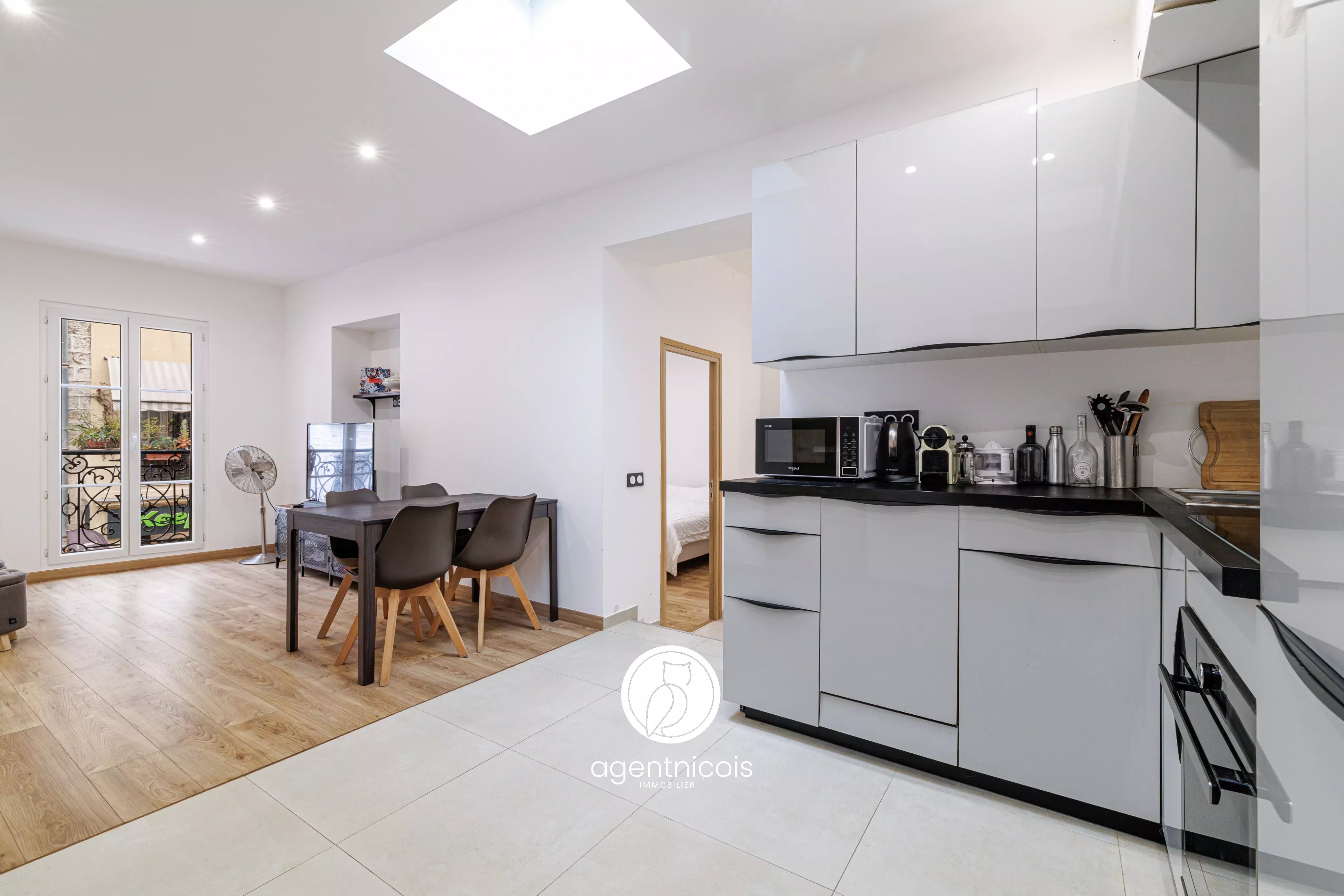 NICE // CARABACEL - RUE DU DR ALBERT BALESTRE : 3 ROOMS / GOOD CONDITION / HYPER-CENTRE - Photo 16