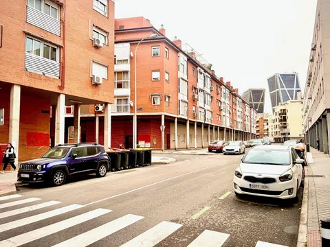 Flat in CL Ailanto - Photo 2