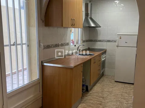 Flat in calle Germán Pérez Carrasco - Photo 4