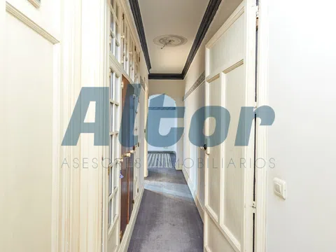 Flat in calle de José Ortega y Gasset, 84 - Photo 10
