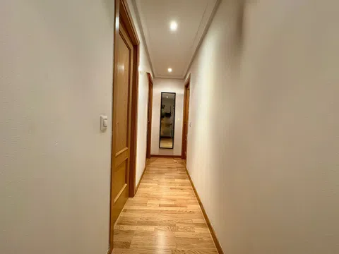 Penthouse in calle Lagunas de Neila - Photo 6
