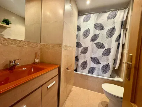Penthouse in calle Lagunas de Neila - Photo 10