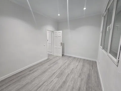 Flat in calle de Dulcinea - Photo 13
