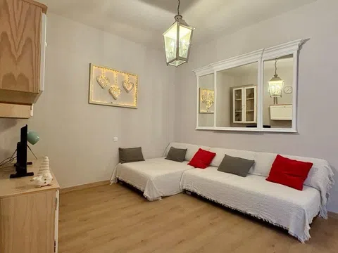 Flat - Photo 2