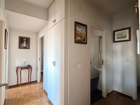 Flat in calle de la Marroquina - Photo 4