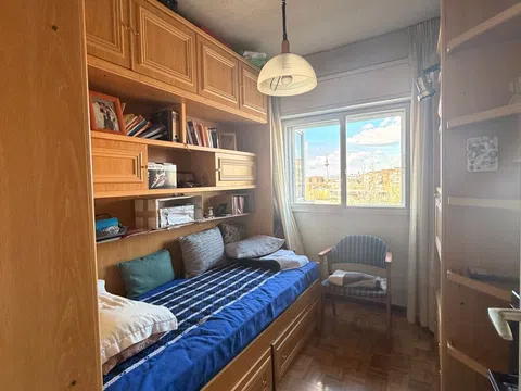 Flat in calle de la Marroquina - Photo 6