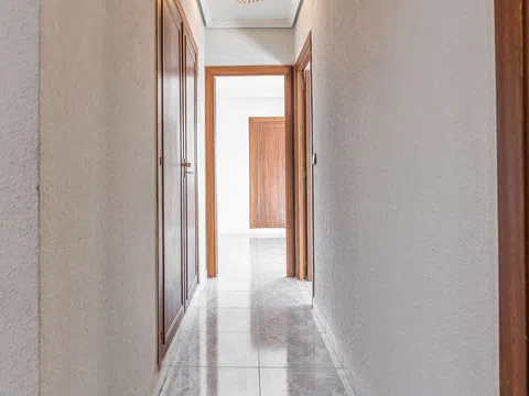 Flat in calle Marqués de la Valdavia - Photo 19