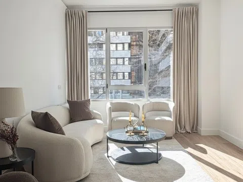 Flat in calle de Rosario Pino - Photo 3