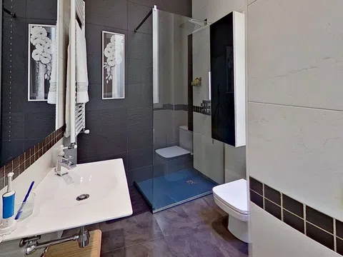 Flat in calle del Amor de Dios - Photo 11