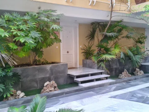 Flat in calle del Príncipe de Viana - Photo 2