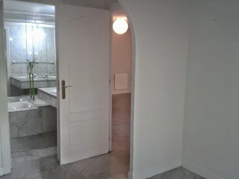 Flat in calle del Príncipe de Viana - Photo 18