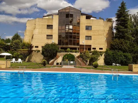 Flat in calle del Príncipe de Viana - Photo 3