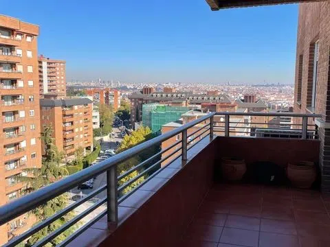 Flat in calle de Fernando Delgado, 6 - Photo 13