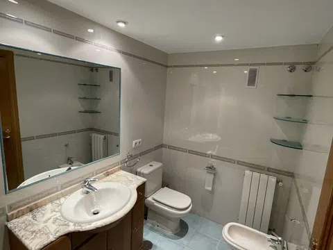 Flat in calle de Fernando Delgado, 6 - Photo 20