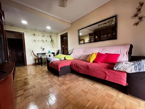 Flat in Av San Luis - Photo 2