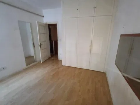 Flat in calle Santa Áurea - Photo 4