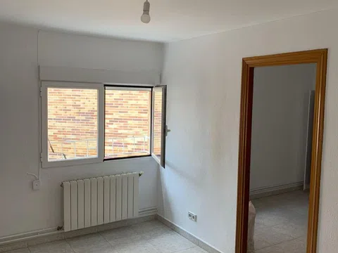 Flat in calle de Gómez de Avellaneda - Photo 2