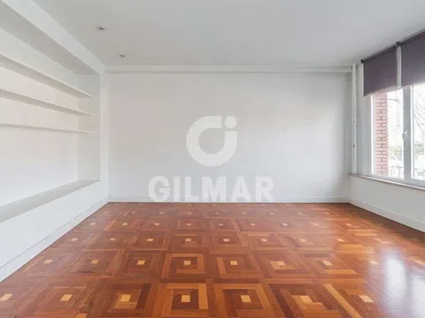 Flat in calle de María de Molina - Photo 2