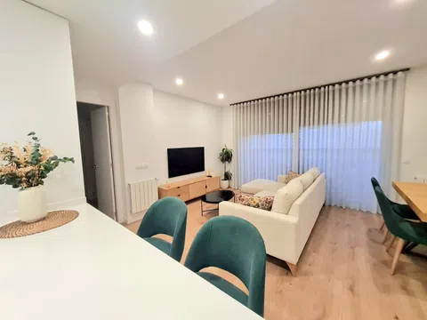 Flat - Photo 2