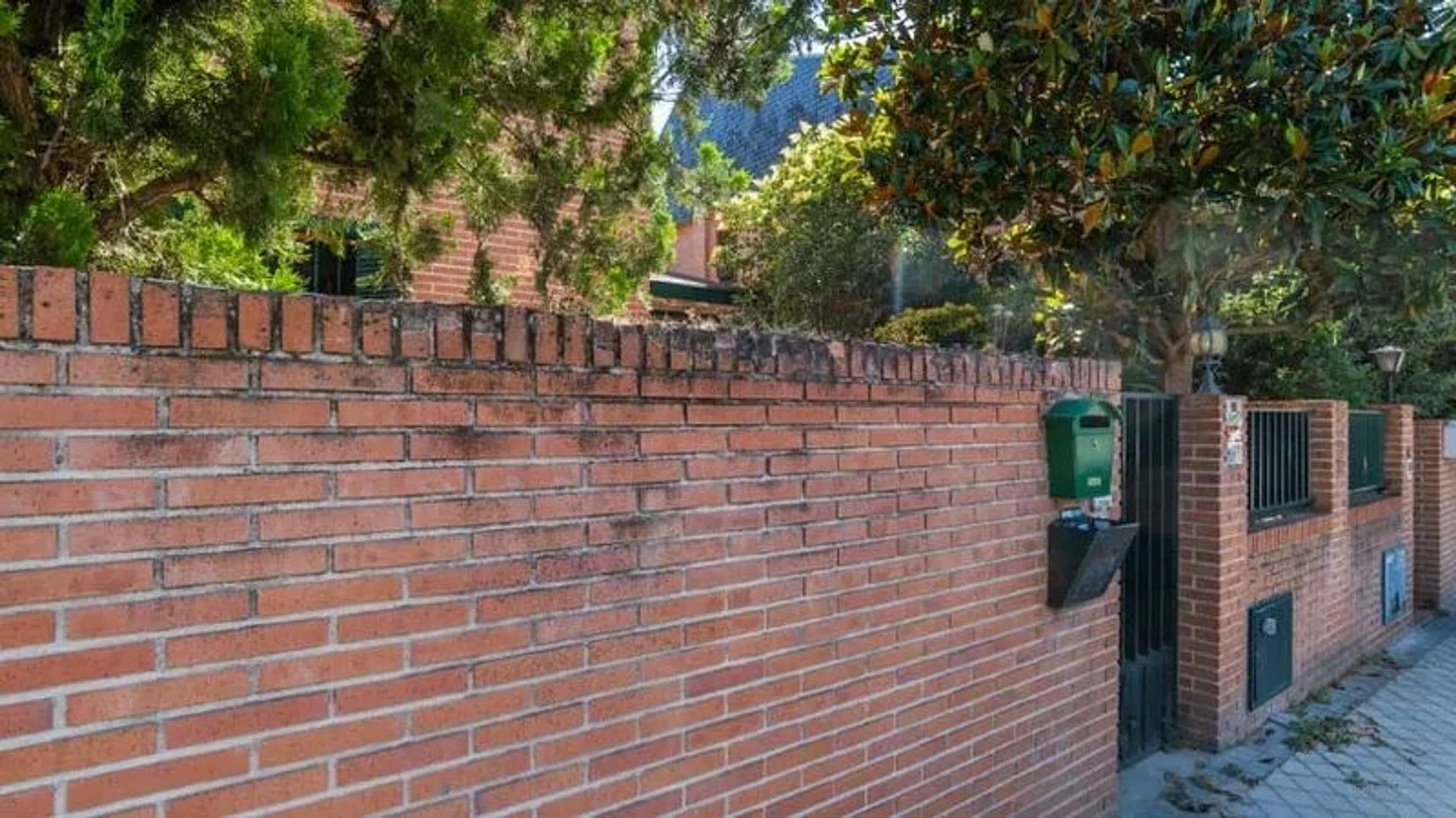Casa independiente en calle de Rafael Villa - Photo 2