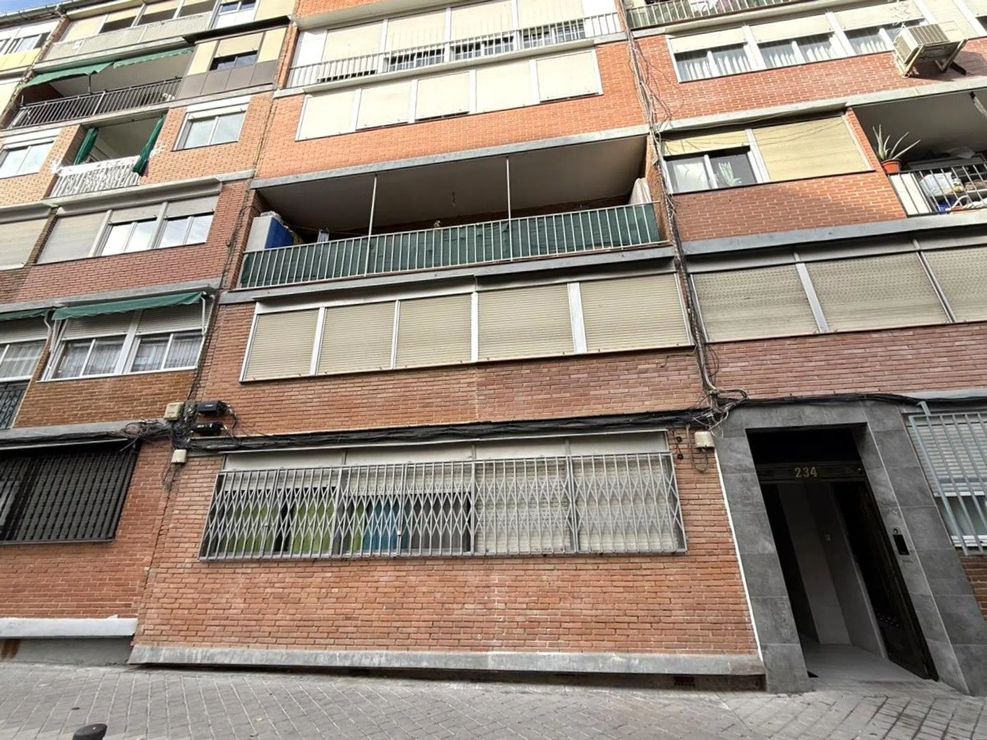 Piso en calle de Camarena - Photo 3