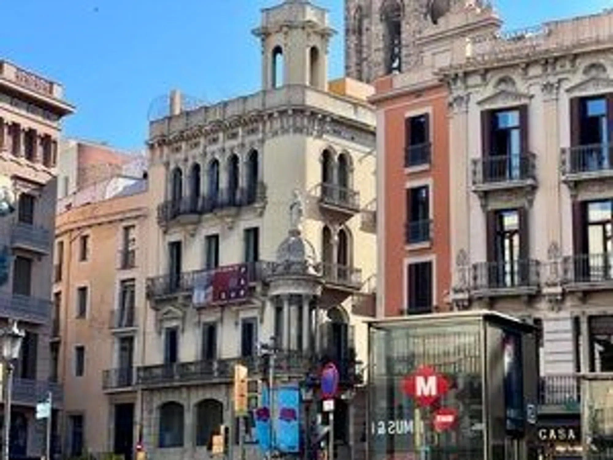 Piso en calle de Sant Pau - Photo 13