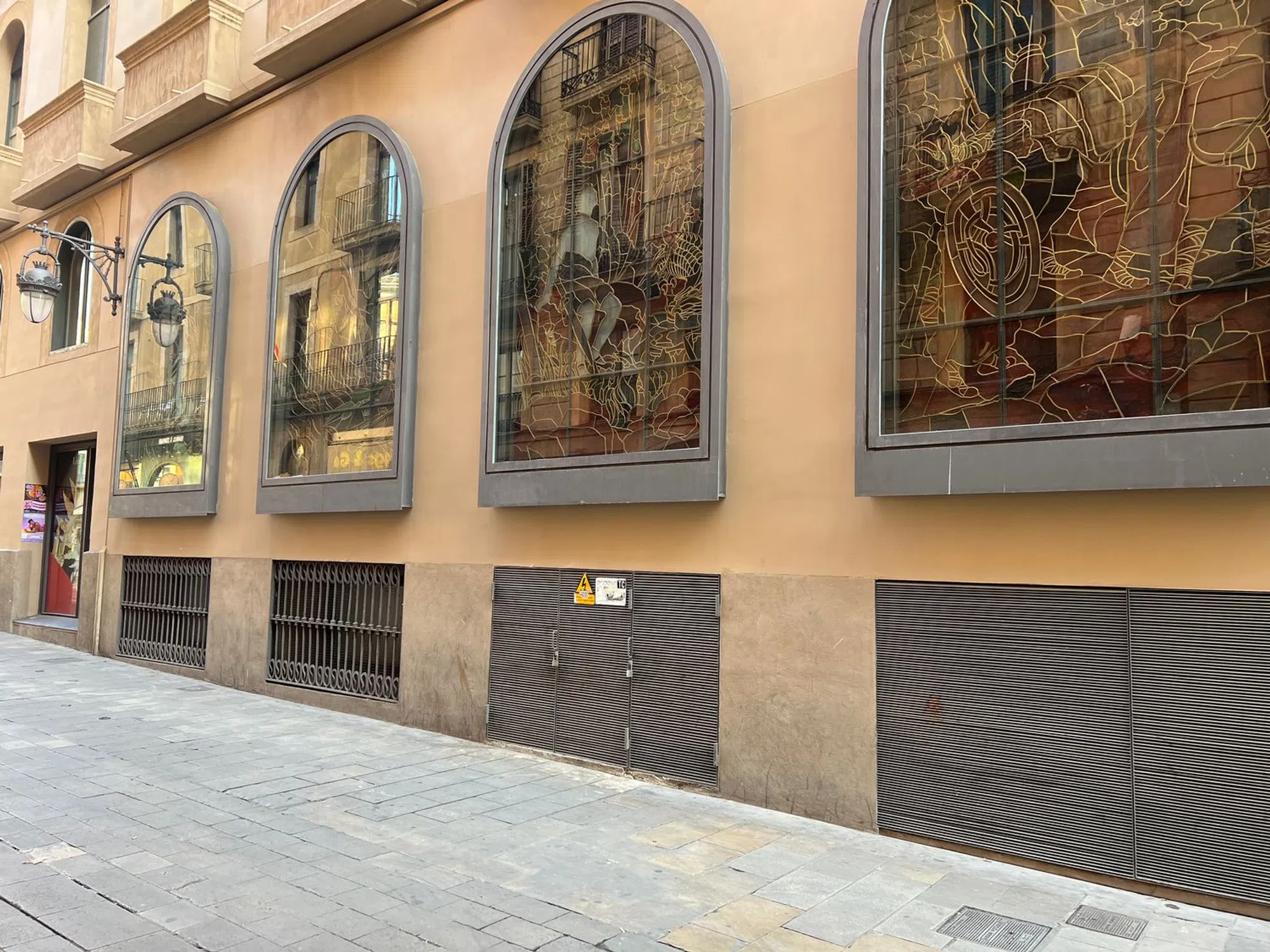 Piso en calle de Sant Pau - Photo 15